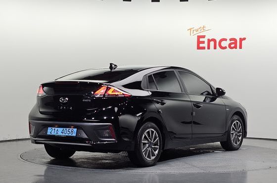 Hyundai Ioniq N — пробег 36 684 км — фото 2 из 5