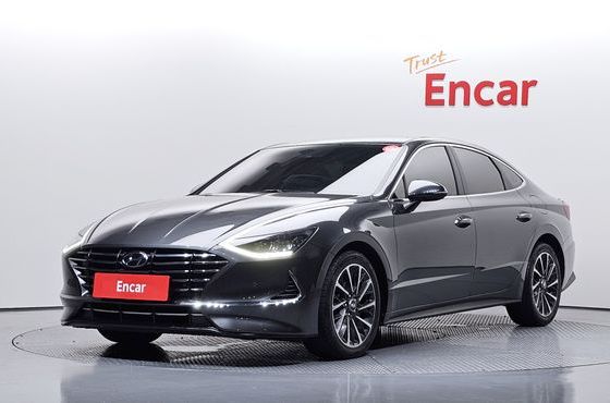 Hyundai Sonata 2.0 Premium Family — пробег 65 036 км — фото 1 из 5