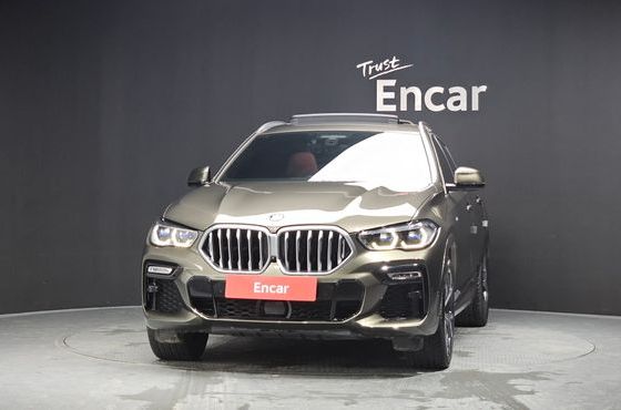 BMW X6 xDrive40i M Sport — пробег 138 032 км — фото 3 из 5
