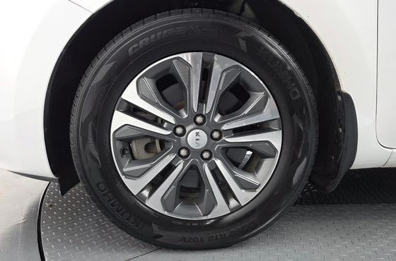 Kia Carnival 9-Seater Luxury — пробег 72 349 км — фото 5 из 5