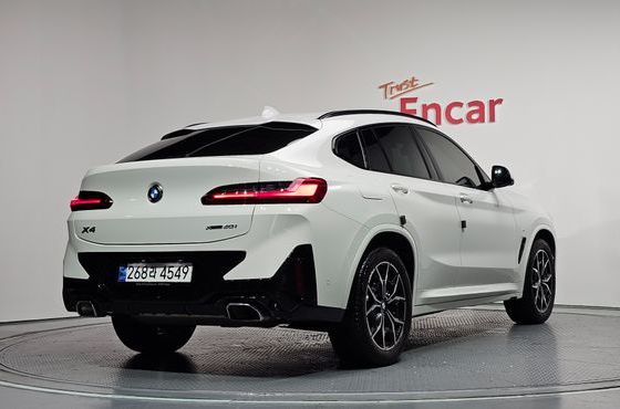 BMW X4 xDrive20i M Sport — пробег 34 473 км — фото 2 из 5