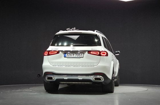 Mercedes-Benz GLS-Class GLS580 4MATIC — пробег 16 464 км — фото 4 из 5