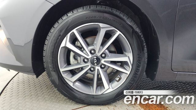 Kia K3 из Кореи Encar