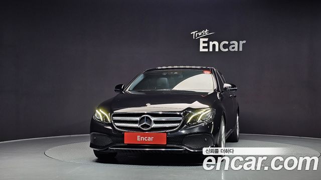 Mercedes-Benz E-Class из Кореи Encar