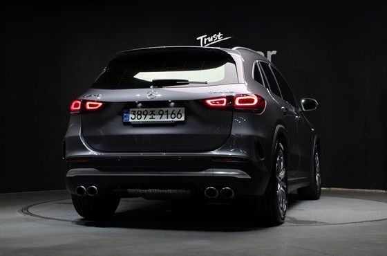 Mercedes-Benz GLA-Class GLA45 AMG 4MATIC+ — пробег 35 428 км — фото 4 из 5