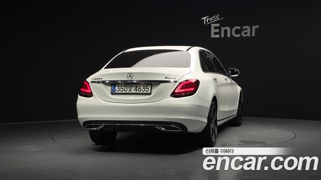 Mercedes-Benz C-Class из Кореи Encar