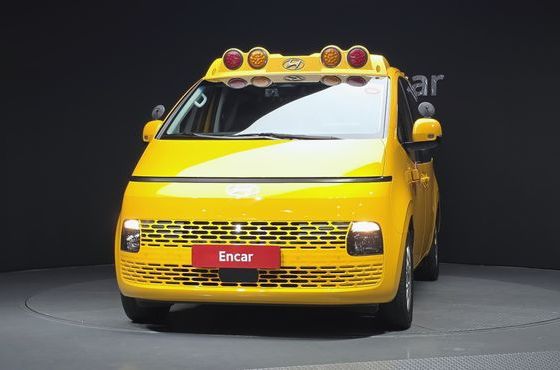 Hyundai Staria L3.5 Kinder Safety Car 11-Seater — пробег 30 519 км — фото 3 из 5