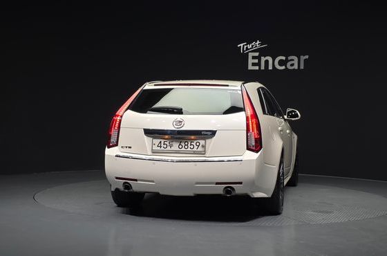 Cadillac CTS 3.0 Sport Wagon — пробег 137 303 км — фото 4 из 5