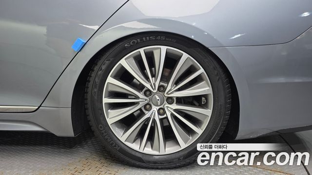 Hyundai Genesis из Кореи Encar