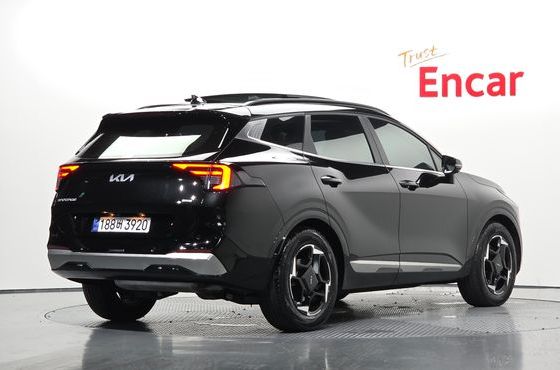 Kia Sportage HEV 1.6 2WD Signature — пробег 13 026 км — фото 2 из 5