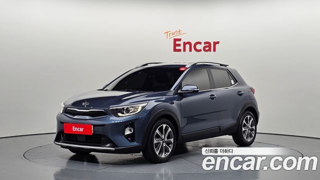 Kia Stonic из Кореи Encar