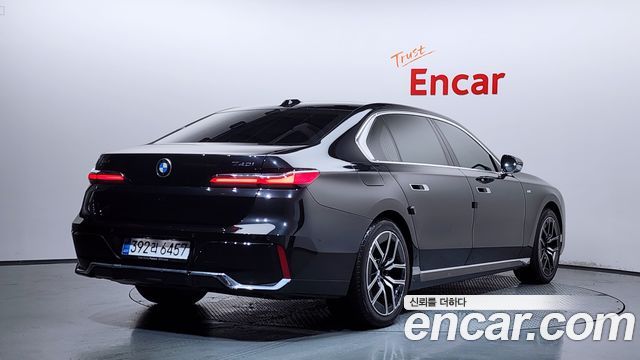 BMW 7-Series из Кореи Encar