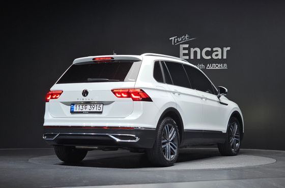 Volkswagen Tiguan 2.0 TDI Prestige — пробег 29 835 км — фото 2 из 5