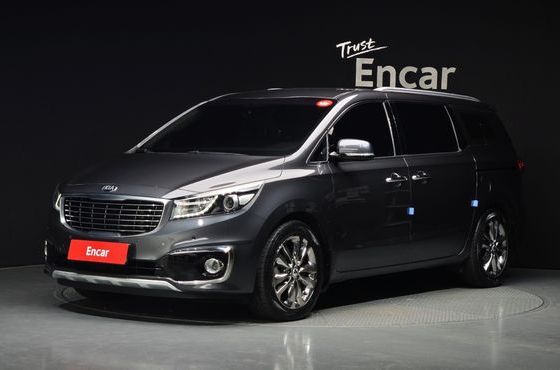 Kia Carnival 9-seater Prestige — пробег 142 768 км — фото 1 из 5