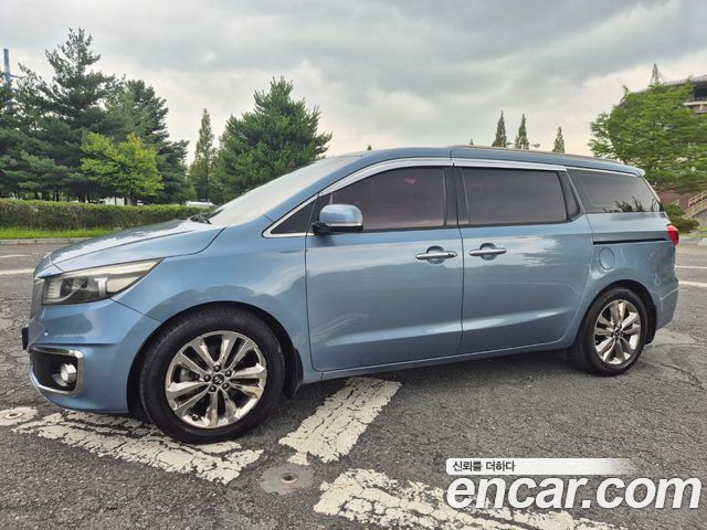 Kia Carnival из Кореи Encar