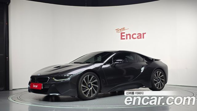 BMW i8 Coupe — пробег 105 634 км — фото 1 из 5