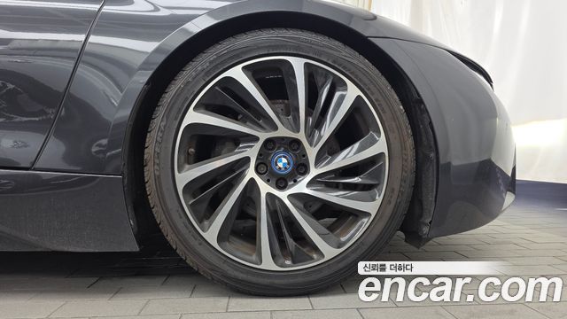 BMW i8 Coupe — пробег 105 634 км — фото 5 из 5