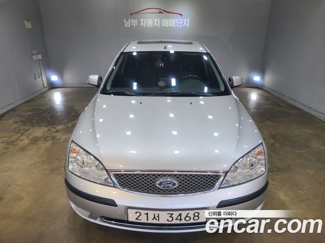 Ford Mondeo 2.0 — пробег 54 000 км — фото 1 из 5