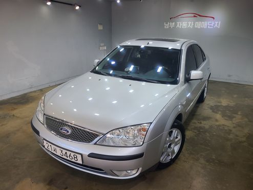 Ford Mondeo 2.0 — пробег 54 000 км — фото 2 из 5