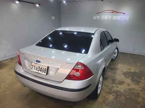 Ford Mondeo 2.0 — пробег 54 000 км — фото 5 из 5