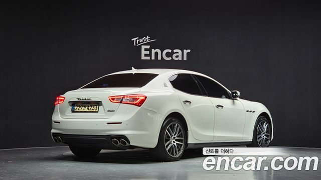 Maserati Ghibli из Кореи Encar