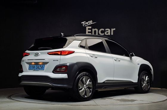 Hyundai Kona Premium — пробег 257 880 км — фото 2 из 5