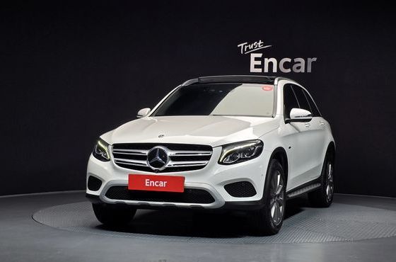 Mercedes-Benz GLC-Class GLC350e 4MATIC Premium — пробег 89 747 км — фото 3 из 5