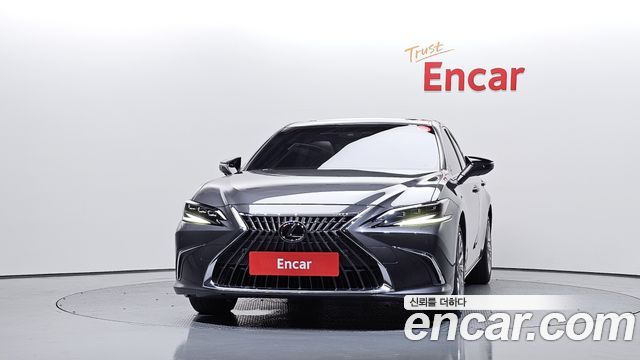 Lexus ES Executive — пробег 63 645 км — фото 3 из 5