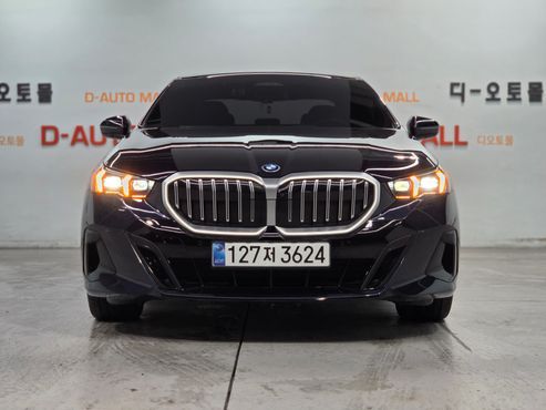 BMW 5-Series 530e M Sport — пробег 20 777 км — фото 2 из 5