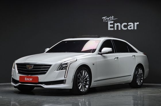 Cadillac CT6 2.0 Turbo — пробег 79 718 км — фото 1 из 5
