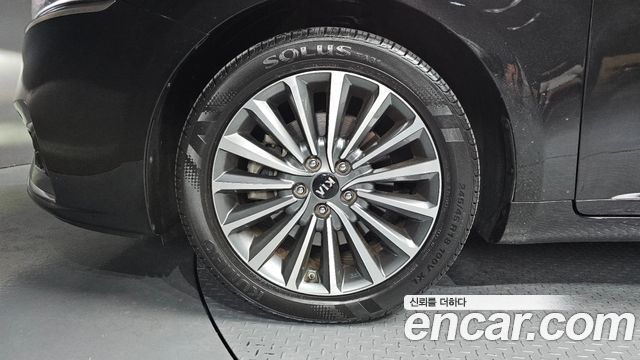 Kia K7 из Кореи Encar