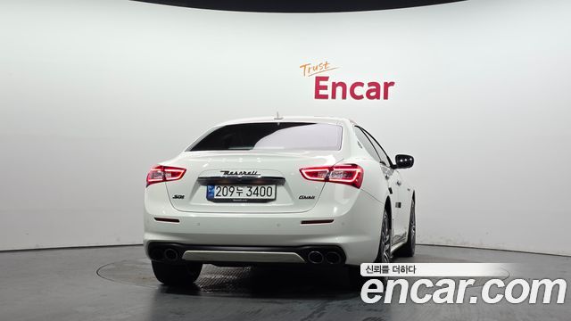 Maserati Ghibli из Кореи Encar
