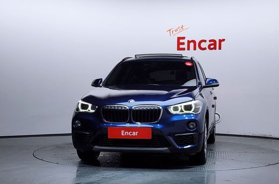 BMW X1 xDrive 18d Joy — пробег 69 667 км — фото 3 из 5