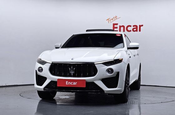 Maserati Levante 3.0 AWD Modena — пробег 72 681 км — фото 3 из 5