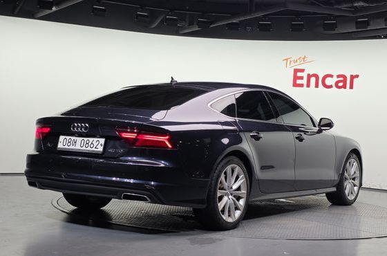 Audi A7 40 TDI 4G — пробег 118 903 км — фото 2 из 5