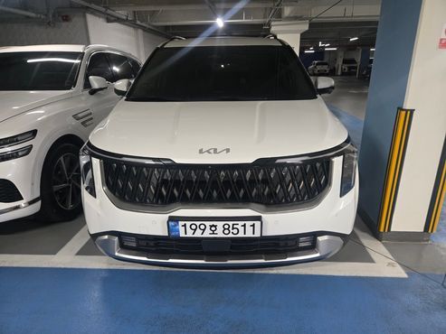 Kia Carnival HEV 9 seater Prestige — пробег 6 400 км — фото 2 из 5