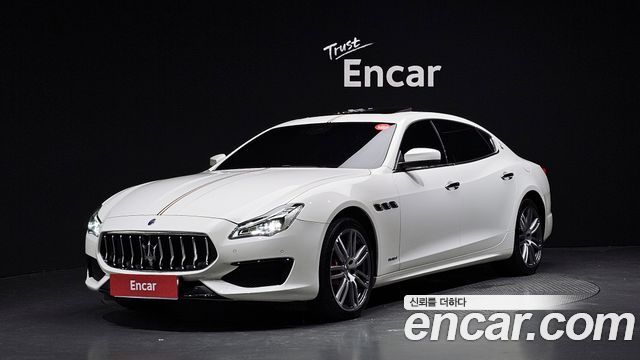 Maserati Quattroporte S Q4 3.0 V6 Gransport — пробег 97 687 км — фото 1 из 5