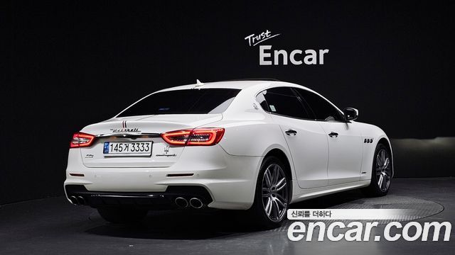 Maserati Quattroporte S Q4 3.0 V6 Gransport — пробег 97 687 км — фото 2 из 5