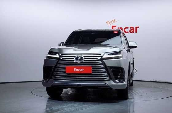 Lexus LX 700h Luxury — пробег 16 620 км — фото 3 из 5