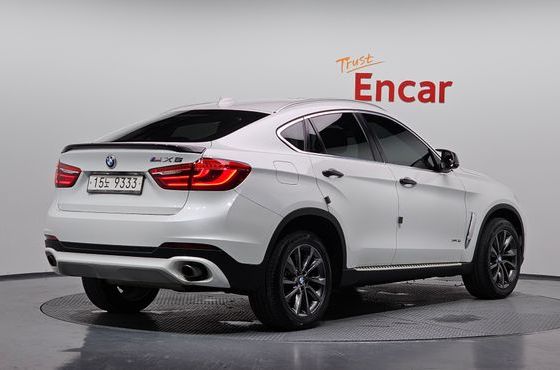 BMW X6 xDrive 30d — пробег 132 987 км — фото 2 из 5