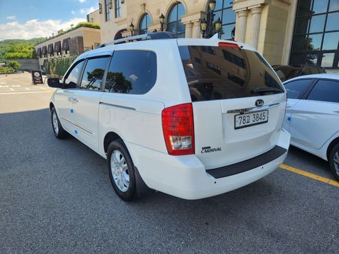 Kia Carnival Grand Carnival GLX Deluxe — пробег 202 790 км — фото 4 из 5