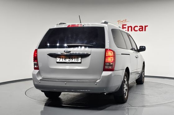 Kia Carnival Grand Carnival GLX Deluxe — пробег 155 642 км — фото 4 из 5