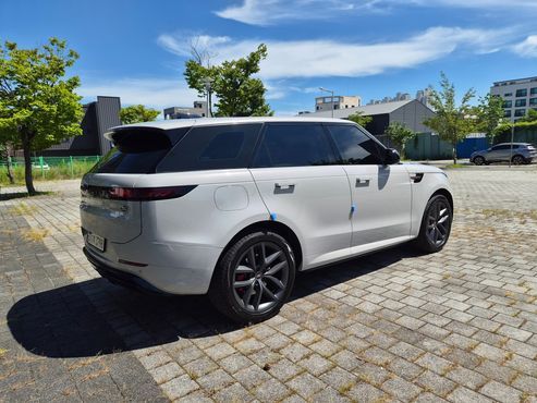 Land Rover Range Rover Sport D300 HSE Dynamic — пробег 56 000 км — фото 5 из 5