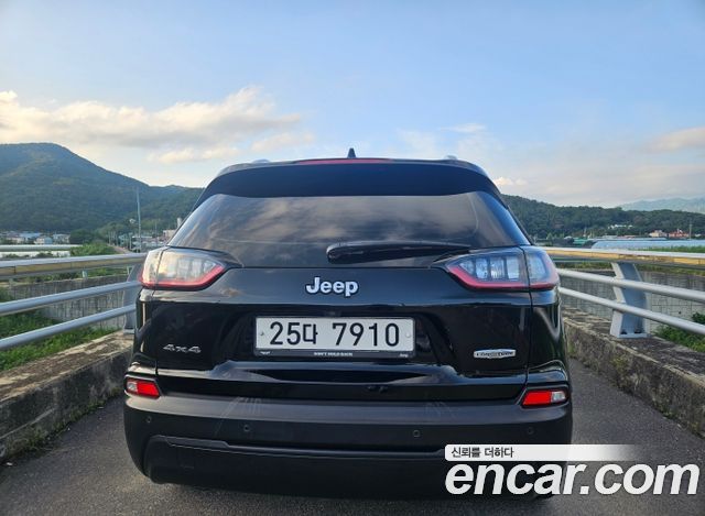 Jeep Cherokee 2.4 Longitude High AWD — пробег 98 877 км — фото 4 из 5