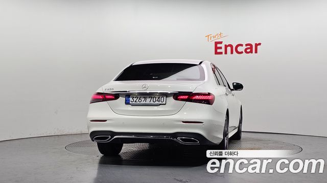 Mercedes-Benz E-Class из Кореи Encar