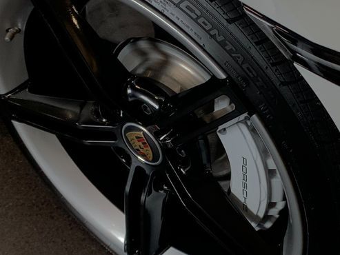 Porsche Taycan Turbo — пробег 47 000 км — фото 5 из 5