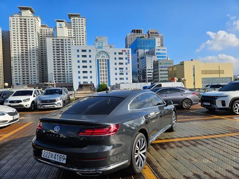 Volkswagen Arteon 2.0 TDI Premium — пробег 94 035 км — фото 4 из 5