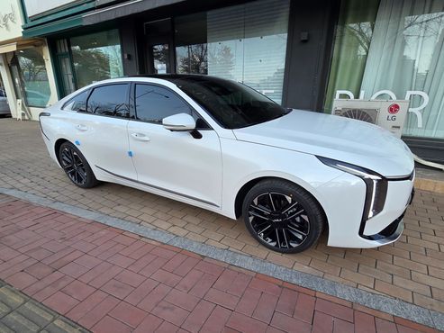 Kia K8 Signature — пробег 3 820 км — фото 3 из 5