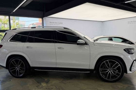 Mercedes-Benz GLS-Class GLS580 4MATIC — пробег 17 800 км — фото 3 из 5