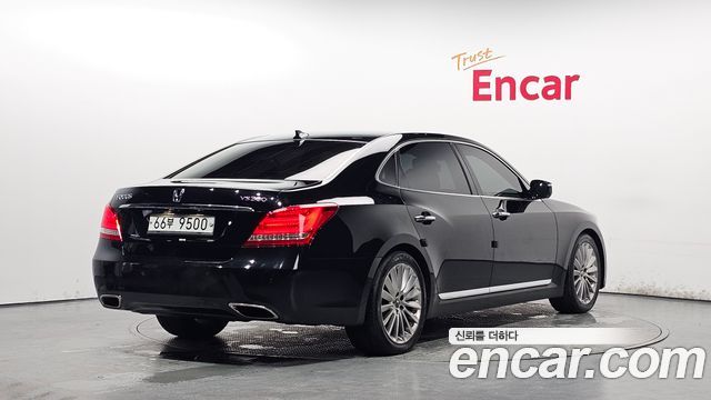 Hyundai Equus из Кореи Encar